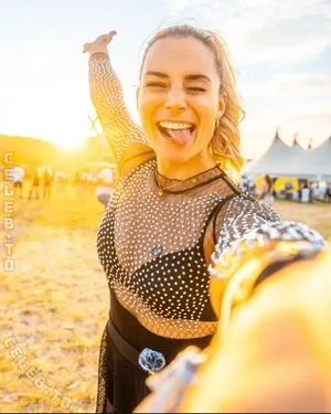 Viktoria Fischer OnlyFans Leaked Free Thumbnail Picture - #wFGd41A9a7