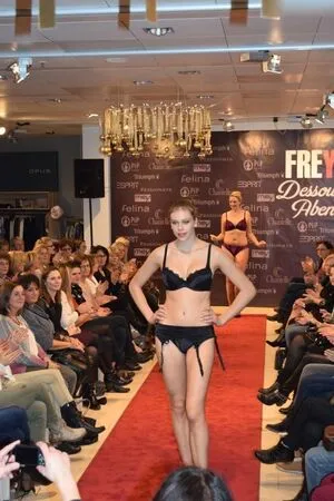 Viktoria Sonntag OnlyFans Leaked Free Thumbnail Picture - #96esEJV71U