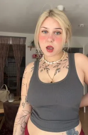 Viky Kid OnlyFans Leaked Free Thumbnail Picture - #4IIS7lR3Hd