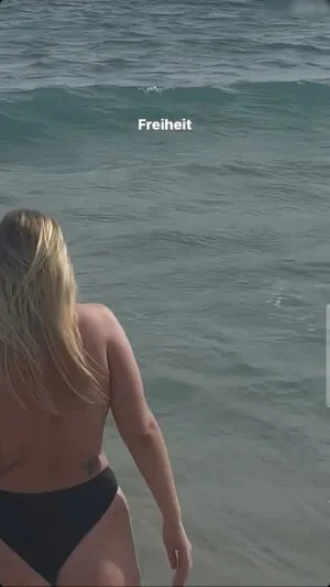 Viky Kid OnlyFans Leaked Free Thumbnail Picture - #K1WNe8Kcqe