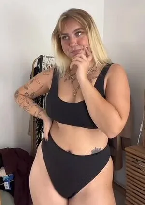 Viky Kid OnlyFans Leaked Free Thumbnail Picture - #MAFnrl8YdE