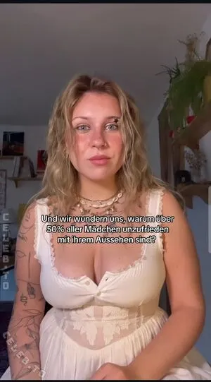 Viky Kid OnlyFans Leaked Free Thumbnail Picture - #W4YeQistto