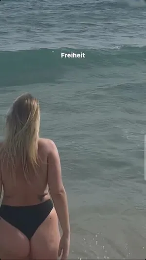 Viky Kid OnlyFans Leaked Free Thumbnail Picture - #wCFi37AgJ2