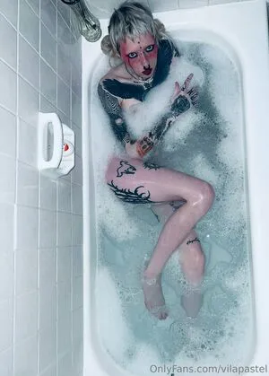 Vila Vee OnlyFans Leaked Free Thumbnail Picture - #9GIhsCPeOh