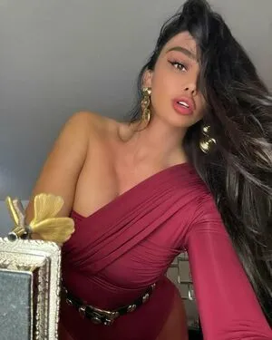 Vildane OnlyFans Leaked Free Thumbnail Picture - #B6RBwTaEX0