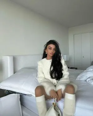Vildane OnlyFans Leaked Free Thumbnail Picture - #E9FsgggS80