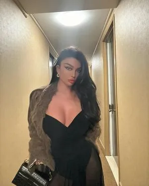 Vildane OnlyFans Leaked Free Thumbnail Picture - #y7zZAr7VIx