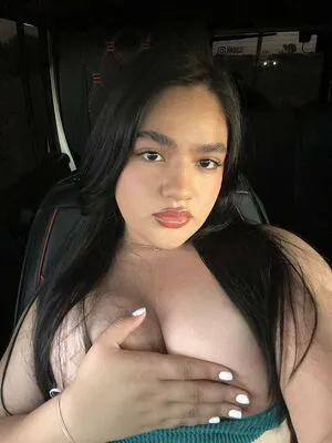 Villeyani OnlyFans Leaked Free Thumbnail Picture - #Cl2ysww9KN