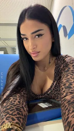 Vinoschh OnlyFans Leaked Free Thumbnail Picture - #GhM3ZlQAM9