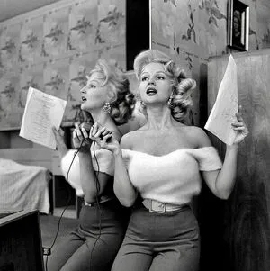 Vintage English Pinups OnlyFans Leaked Free Thumbnail Picture - #7z2gmGzKVu