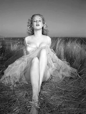 Vintage English Pinups OnlyFans Leaked Free Thumbnail Picture - #suslP0Sv1e