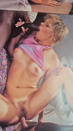 Vintage Erwachsenen Zeitschriften OnlyFans Leaked Free Thumbnail Picture - #4ybgacNUVW