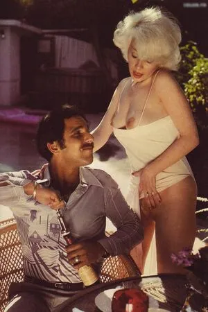 Vintage Erwachsenen Zeitschriften OnlyFans Leaked Free Thumbnail Picture - #7qkrxaIJNf