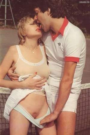 Vintage Erwachsenen Zeitschriften OnlyFans Leaked Free Thumbnail Picture - #C4gKmzjanY