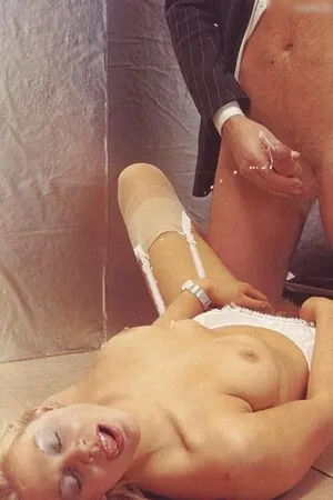 Vintage Erwachsenen Zeitschriften OnlyFans Leaked Free Thumbnail Picture - #FsG2yMR5Ro