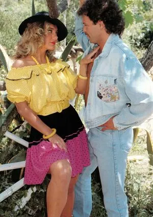 Vintage Erwachsenen Zeitschriften OnlyFans Leaked Free Thumbnail Picture - #Njc3lUc0JM