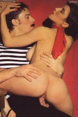 Vintage Erwachsenen Zeitschriften OnlyFans Leaked Free Thumbnail Picture - #OTGmr4zzwn