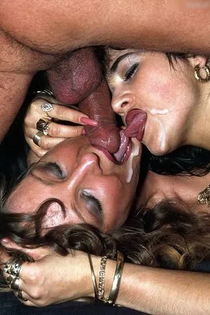 Vintage Erwachsenen Zeitschriften OnlyFans Leaked Free Thumbnail Picture - #QVzb18gOMZ