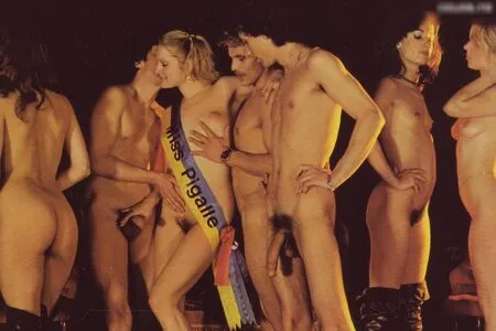 Vintage Erwachsenen Zeitschriften OnlyFans Leaked Free Thumbnail Picture - #RzP8RQ8egw