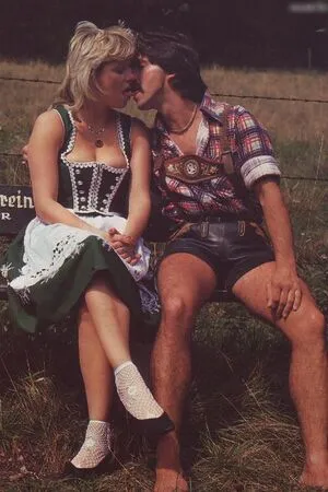 Vintage Erwachsenen Zeitschriften OnlyFans Leaked Free Thumbnail Picture - #V3w12Xk8Rq