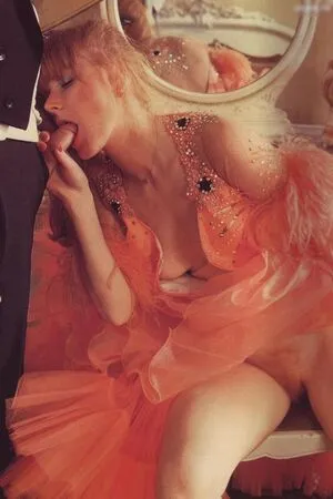 Vintage Erwachsenen Zeitschriften OnlyFans Leaked Free Thumbnail Picture - #X9DQwVP5Ma