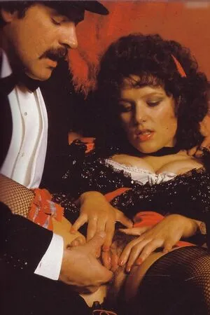 Vintage Erwachsenen Zeitschriften OnlyFans Leaked Free Thumbnail Picture - #XVdvNJyqgT