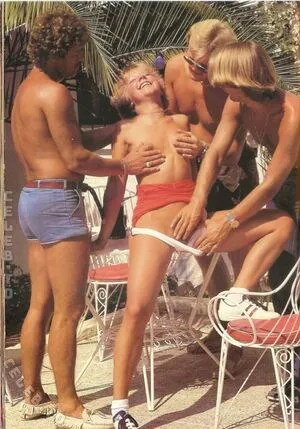 Vintage Erwachsenen Zeitschriften OnlyFans Leaked Free Thumbnail Picture - #o5e2xPR8mu