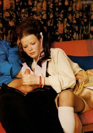 Vintage Erwachsenen Zeitschriften OnlyFans Leaked Free Thumbnail Picture - #vtesliV8Bc