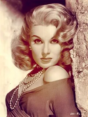 Vintage Sexy Celebs OnlyFans Leaked Free Thumbnail Picture - #5u4pyVSWcF