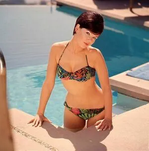 Vintage Sexy Celebs OnlyFans Leaked Free Thumbnail Picture - #CS14nBB2fy