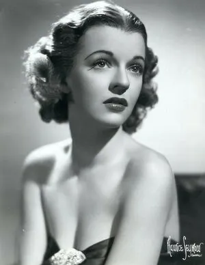 Vintage Sexy Celebs OnlyFans Leaked Free Thumbnail Picture - #EW1nv1jSMo