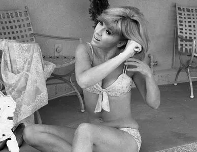 Vintage Sexy Celebs OnlyFans Leaked Free Thumbnail Picture - #F3yaMh94Ly