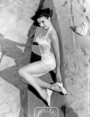 Vintage Sexy Celebs OnlyFans Leaked Free Thumbnail Picture - #Pd5nvS7cao