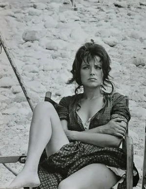 Vintage Sexy Celebs OnlyFans Leaked Free Thumbnail Picture - #Qtl2FIZ0z0