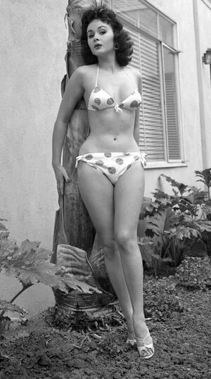 Vintage Sexy Celebs OnlyFans Leaked Free Thumbnail Picture - #SR4Xw54iIo