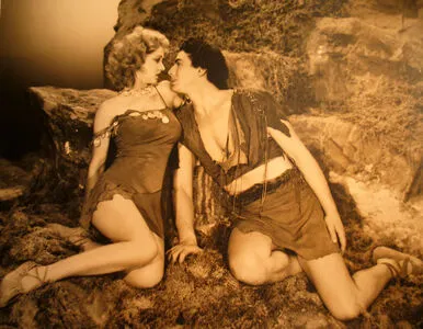 Vintage Sexy Celebs OnlyFans Leaked Free Thumbnail Picture - #URGhuzPviQ