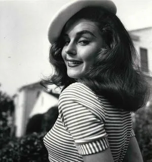 Vintage Sexy Celebs OnlyFans Leaked Free Thumbnail Picture - #WBD8Bs8cD7