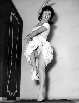 Vintage Sexy Celebs OnlyFans Leaked Free Thumbnail Picture - #Ym5T9hxN7Z