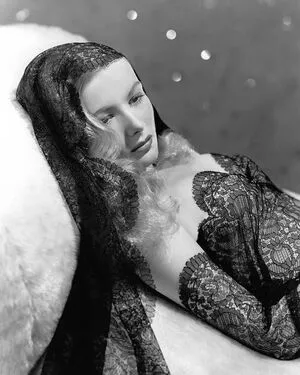 Vintage Sexy Celebs OnlyFans Leaked Free Thumbnail Picture - #fNMiHa8Zm2