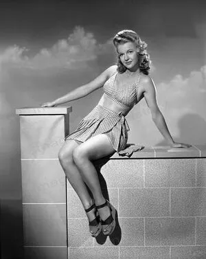 Vintage Sexy Celebs OnlyFans Leaked Free Thumbnail Picture - #hkla7nsXql