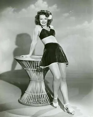 Vintage Sexy Celebs OnlyFans Leaked Free Thumbnail Picture - #ksKZyjpgkL