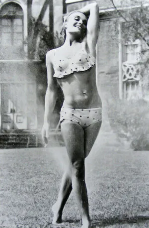 Vintage Sexy Celebs OnlyFans Leaked Free Thumbnail Picture - #qhe318MLN8