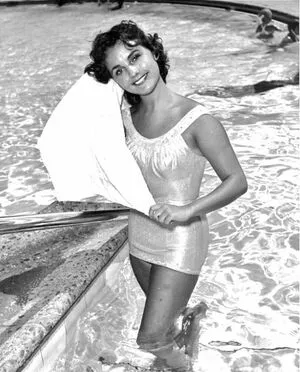 Vintage Sexy Celebs OnlyFans Leaked Free Thumbnail Picture - #roWdWIPZ1K
