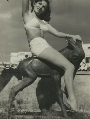 Vintage Sexy Celebs OnlyFans Leaked Free Thumbnail Picture - #vwHi5yxvCR