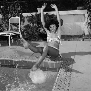 Vintage Sexy Celebs OnlyFans Leaked Free Thumbnail Picture - #yuFsUDJTea