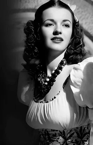 Vintage Sexy Celebs OnlyFans Leaked Free Thumbnail Picture - #zeR26tiOqo