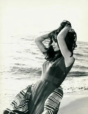 Vintage Starlets OnlyFans Leaked Free Thumbnail Picture - #g30243496Y