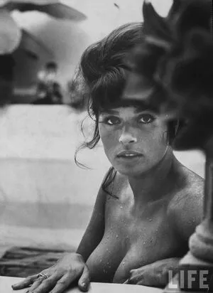 Vintage Starlets OnlyFans Leaked Free Thumbnail Picture - #tvuhigIDHp