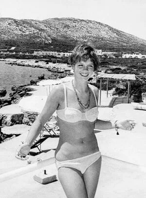 Vintage Starlets OnlyFans Leaked Free Thumbnail Picture - #x3Jf7AAR3B