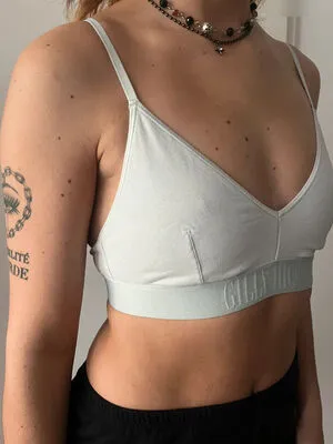 Vinted Ebay OnlyFans Leaked Free Thumbnail Picture - #1Ndb3kK1cv